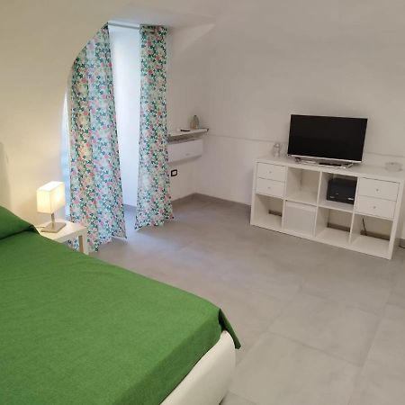 House Lucia Villa Наполи Екстериор снимка