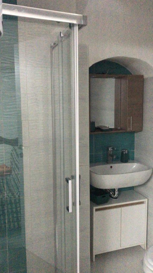 House Lucia Villa Наполи Екстериор снимка
