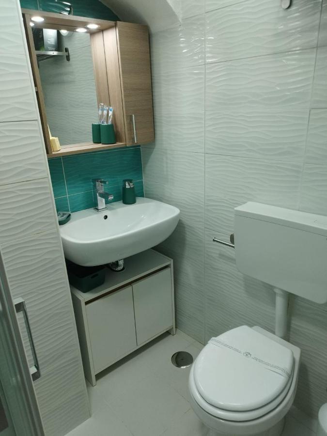 House Lucia Villa Наполи Екстериор снимка